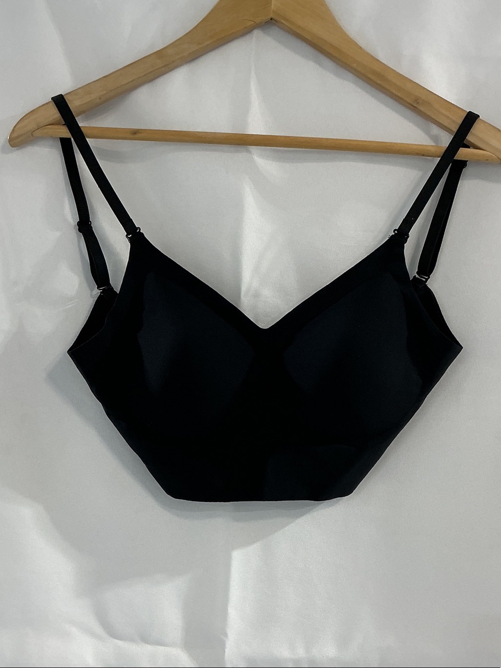 SHEIN Black Wireless Padded Bralette with Adjustable Straps